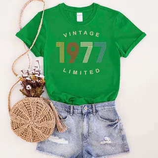 Limited Vintage 1977 Birthday T-Shirt – Irish Green