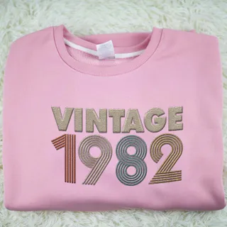 Vintaged 1982 Embroidered Sweatshirt – Pink