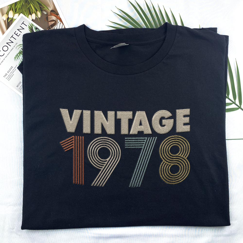 Vintaged 1978 Embroidered T-Shirt - variant image 1