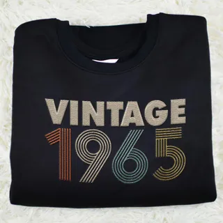 Vintaged 1965 Embroidered Sweatshirt – Black
