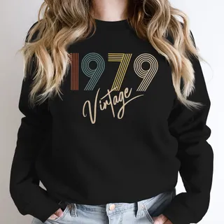 Limited Vintage 1979 Birthday Sweatshirt – Black