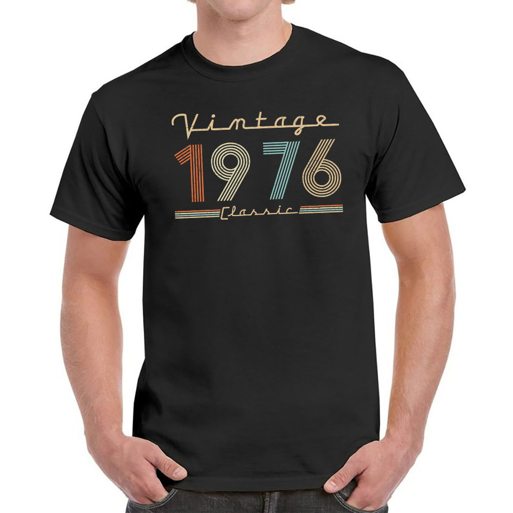 Vintage & Classic 1976 Birthday T-Shirt For Men Women