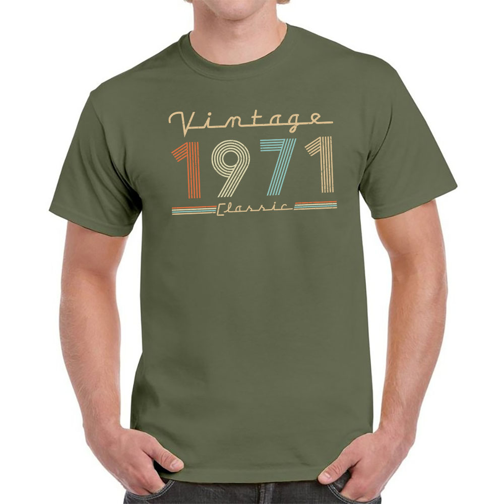 Vintage & Classic 1971 Birthday T-Shirt For Men Women