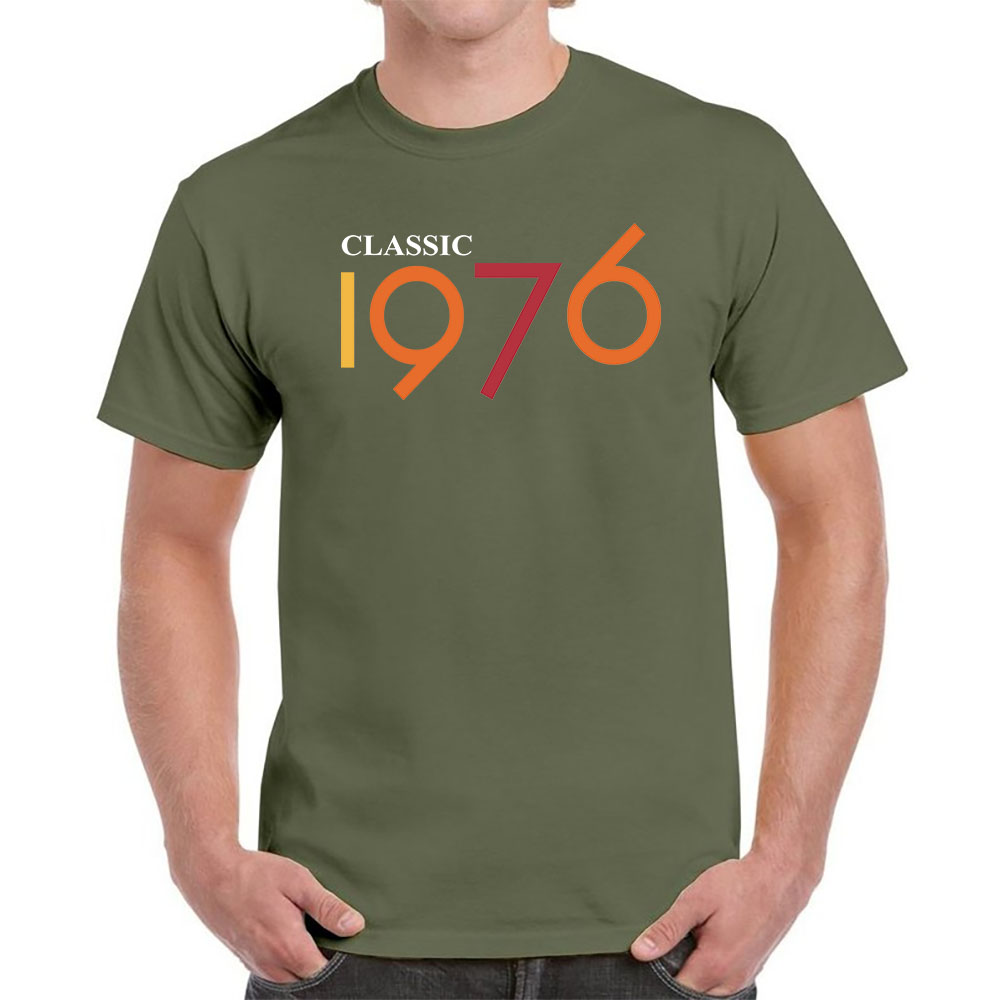 Classic 1976 Birthday T-Shirt For Men Women