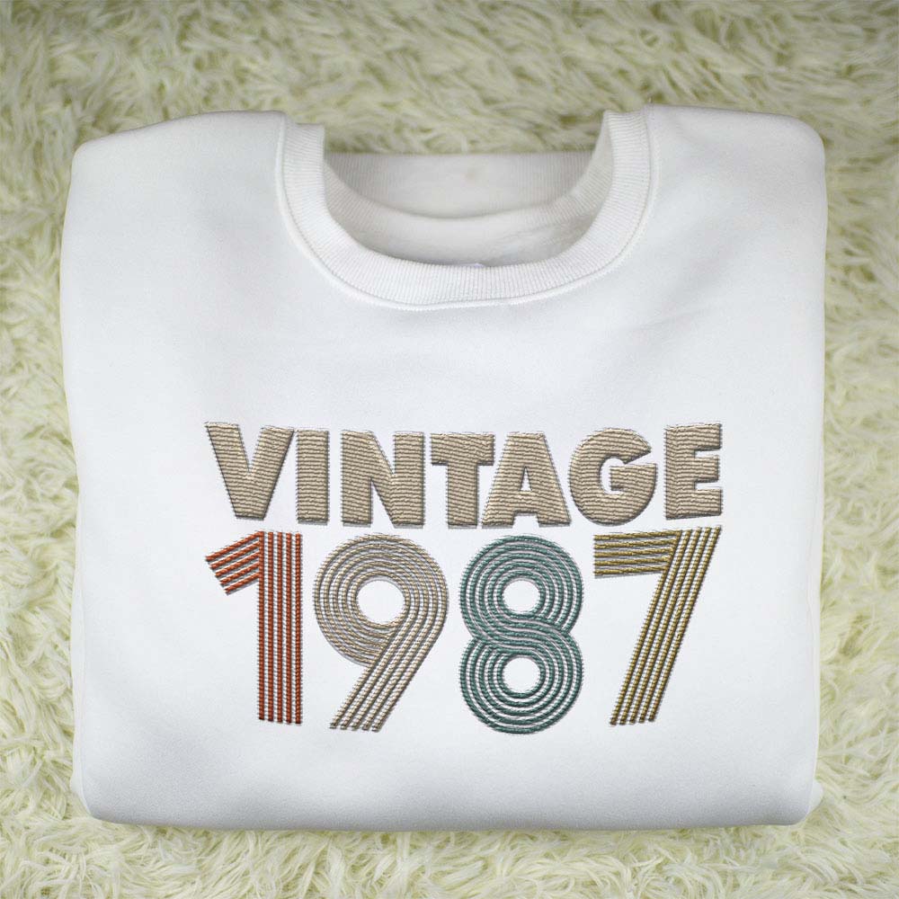 Vintaged 1987 Embroidered Sweatshirt
