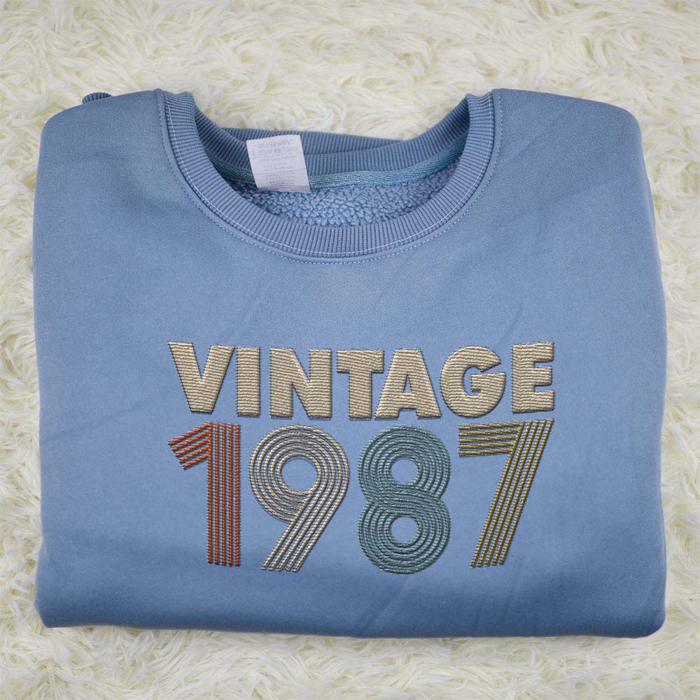Vintaged 1987 Embroidered Sweatshirt