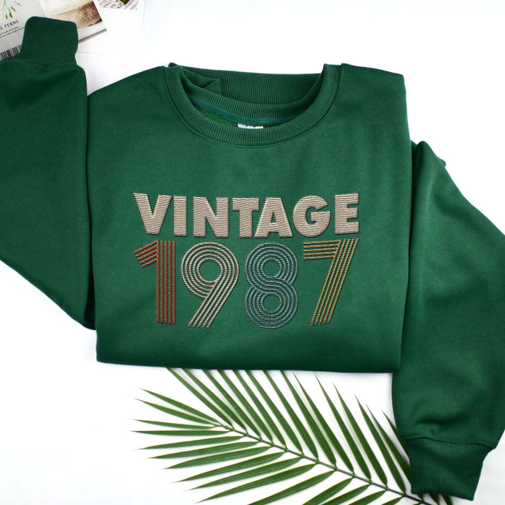 Vintaged 1987 Embroidered Sweatshirt