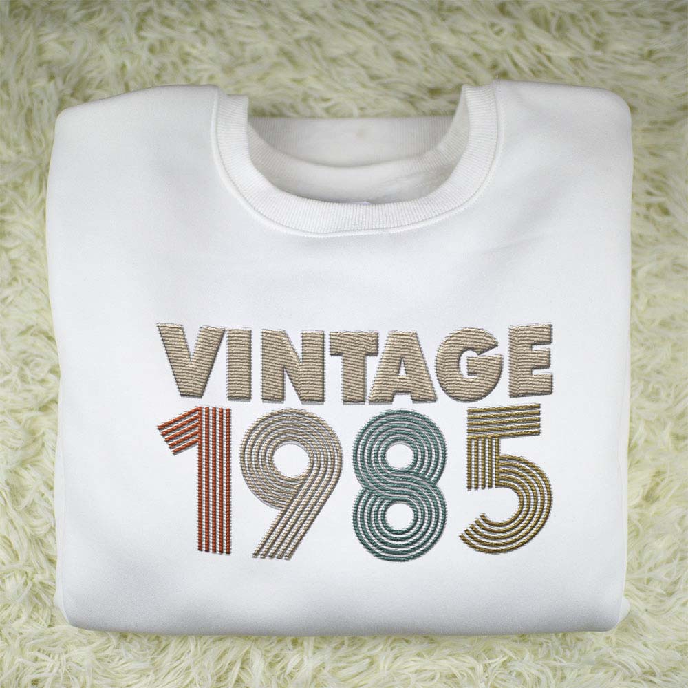 Vintaged 1985 Embroidered Sweatshirt