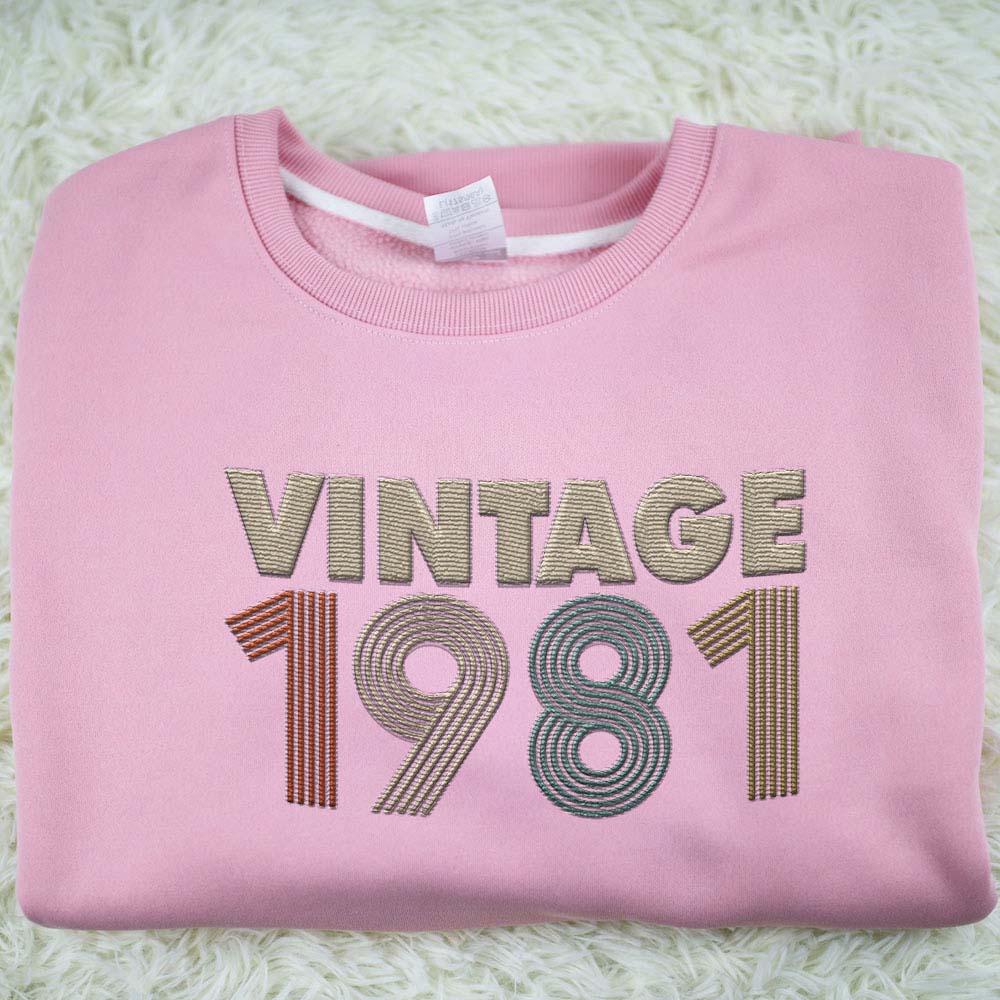 Vintaged 1981 Embroidered Sweatshirt