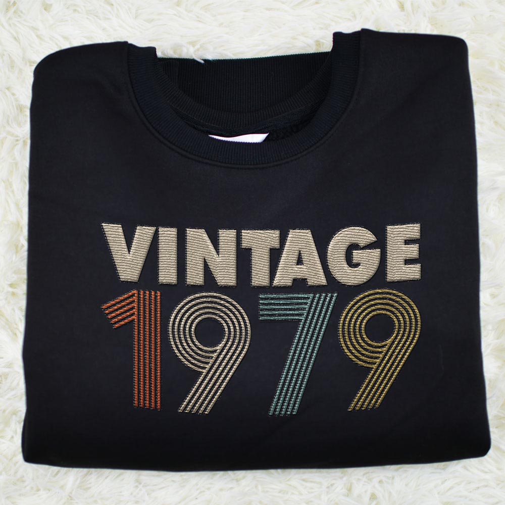 Vintaged 1979 Embroidered Sweatshirt
