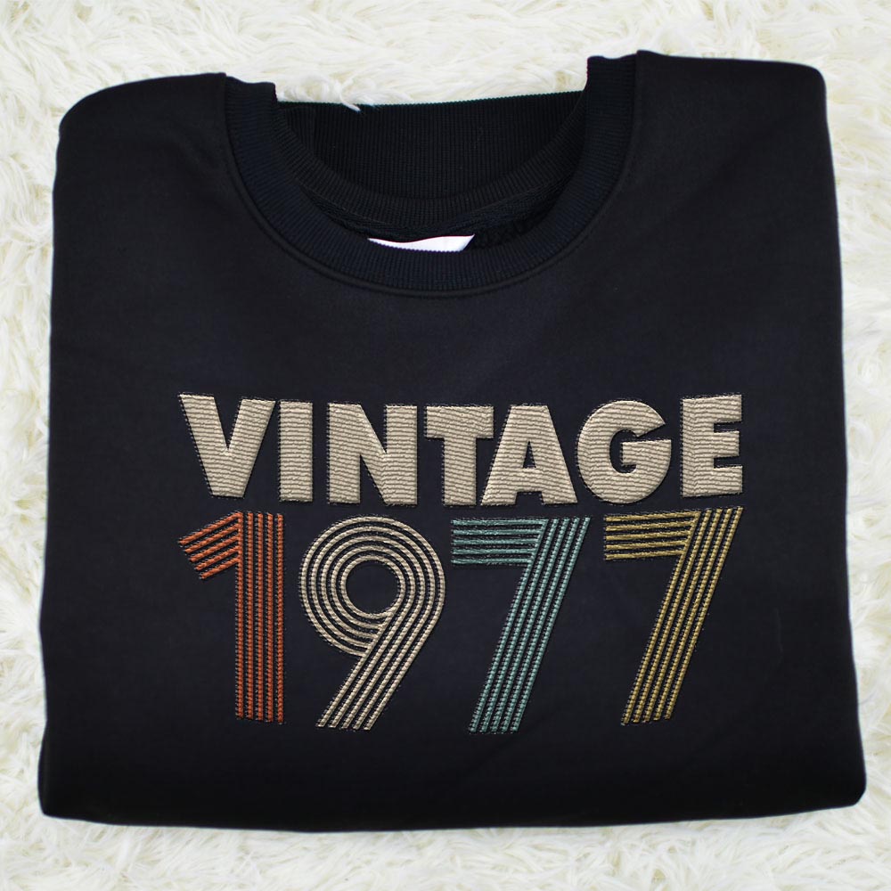 Vintaged 1977 Embroidered Sweatshirt