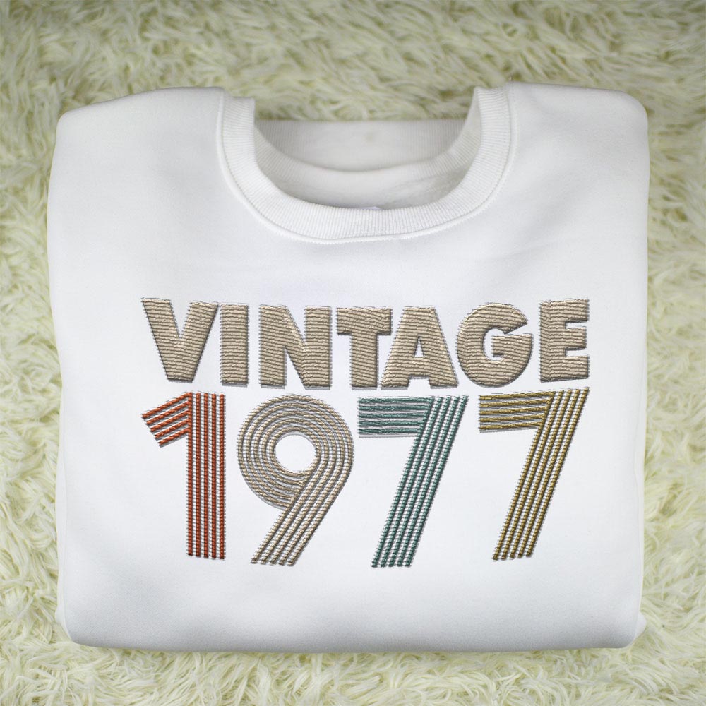 Vintaged 1977 Embroidered Sweatshirt