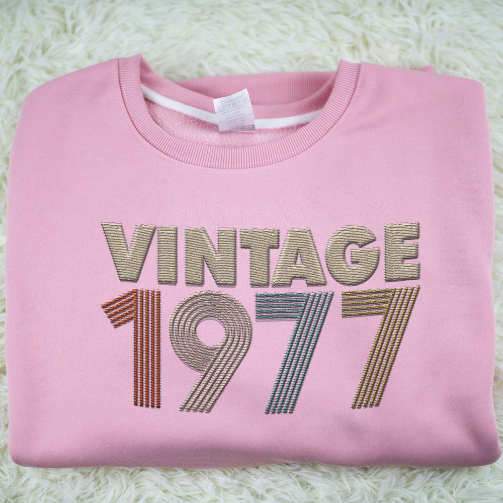 Vintaged 1977 Embroidered Sweatshirt
