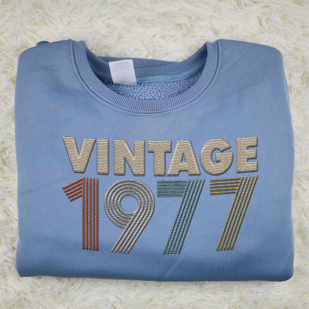 Vintaged 1977 Embroidered Sweatshirt