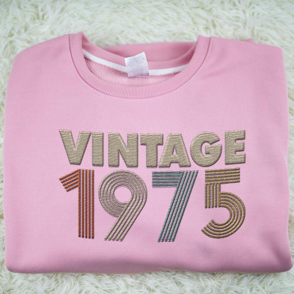 Vintaged 1975 Embroidered Sweatshirt