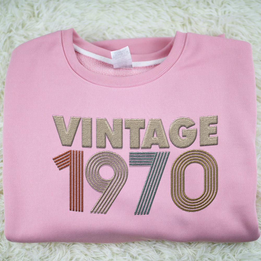 Vintaged 1970 Embroidered Sweatshirt