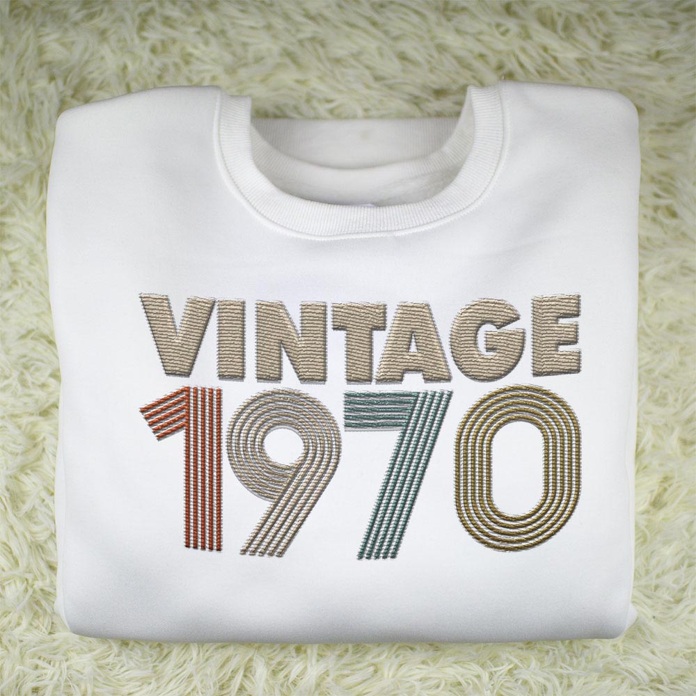 Vintaged 1970 Embroidered Sweatshirt