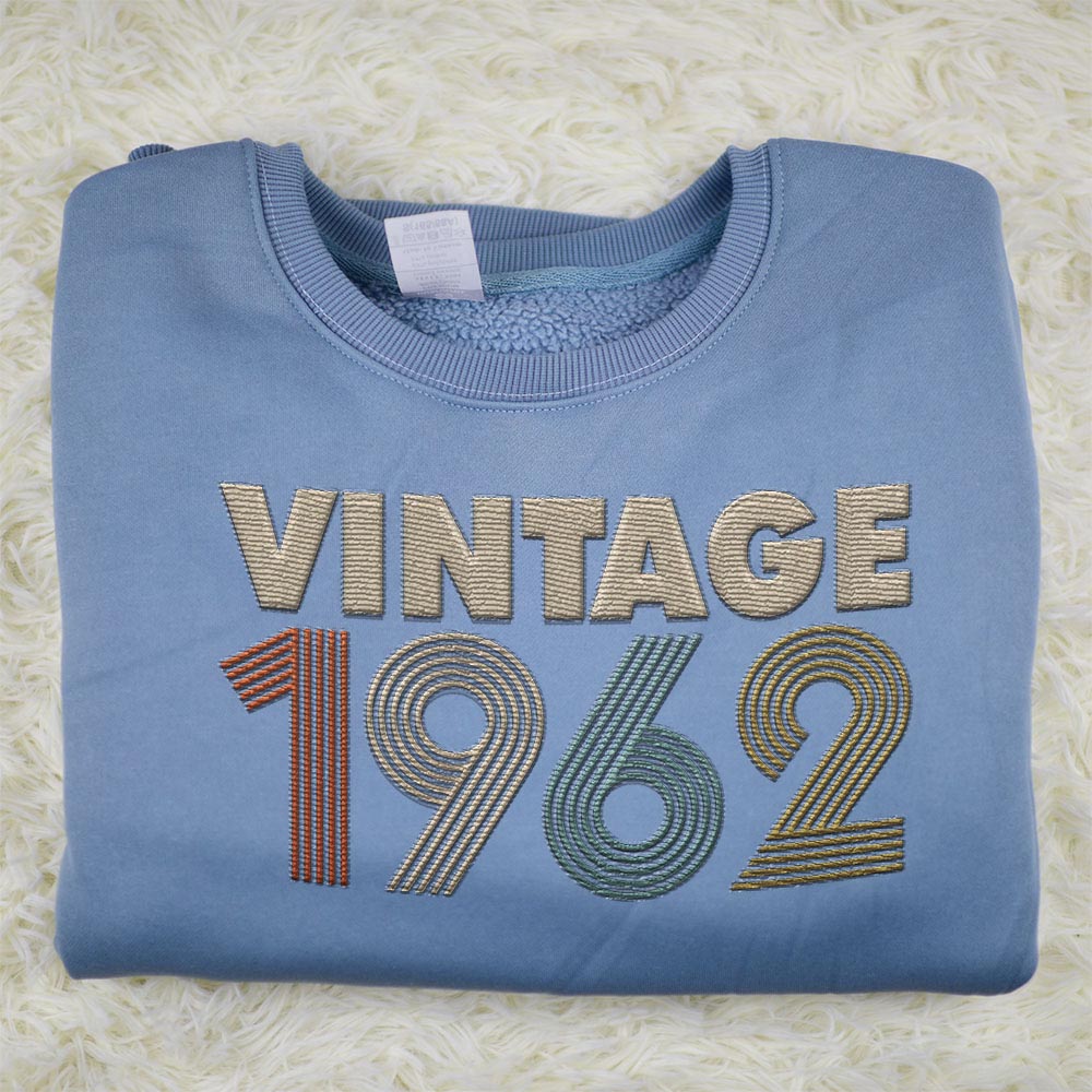 Vintaged 1962 Embroidered Sweatshirt