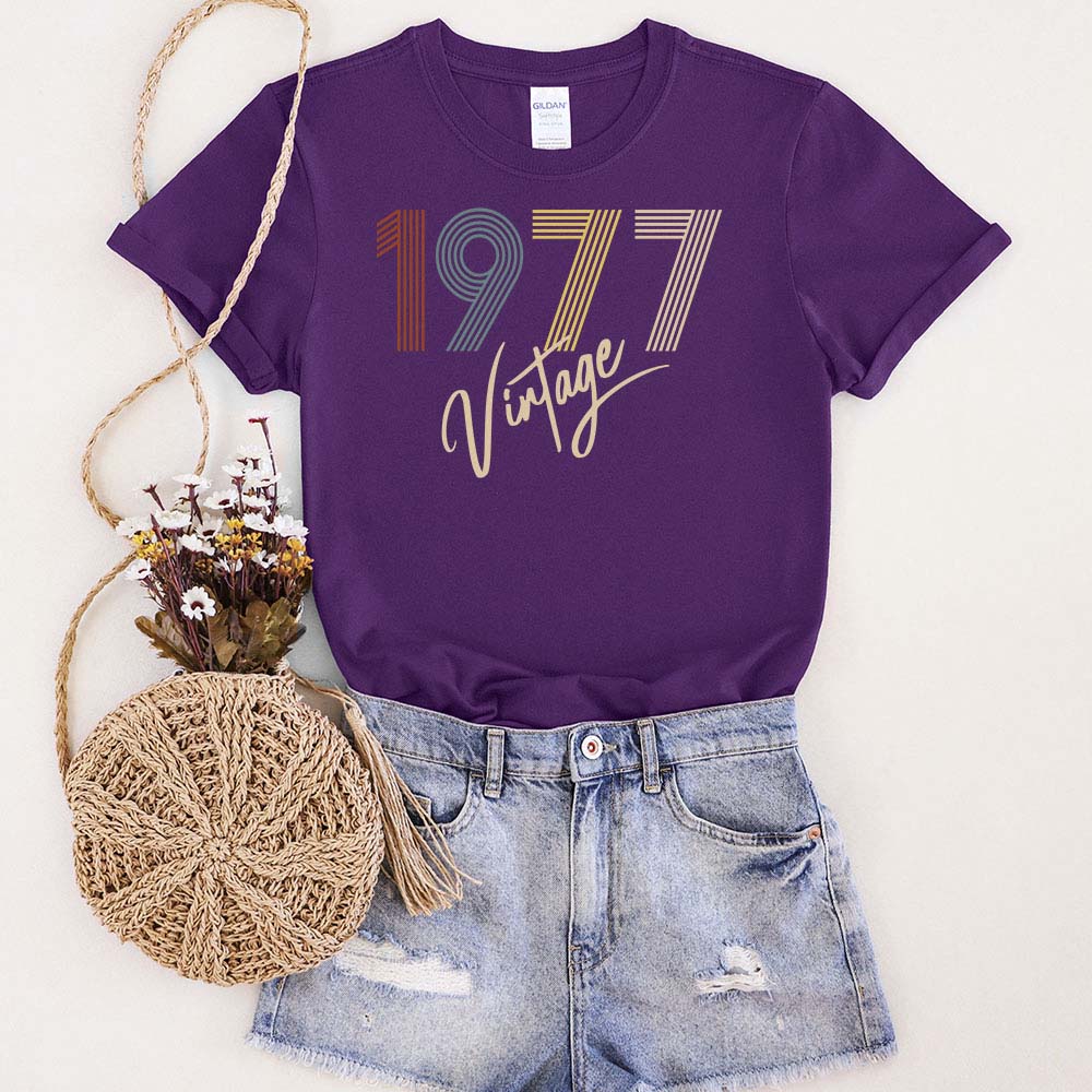 Limited Vintage 1977 Unique Birthday T-Shirt