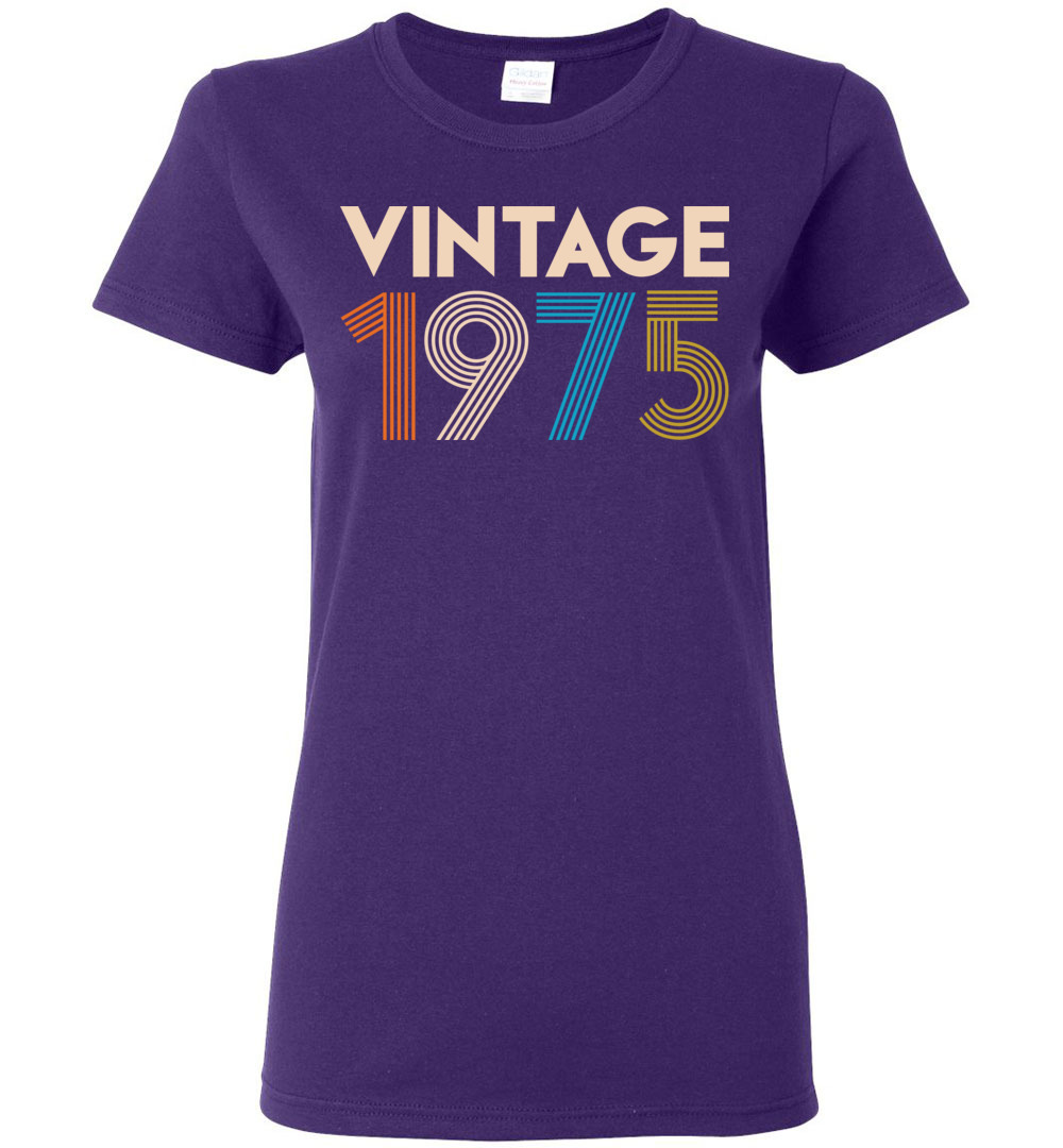 Vintage 1975 Ladies Short-Sleeve